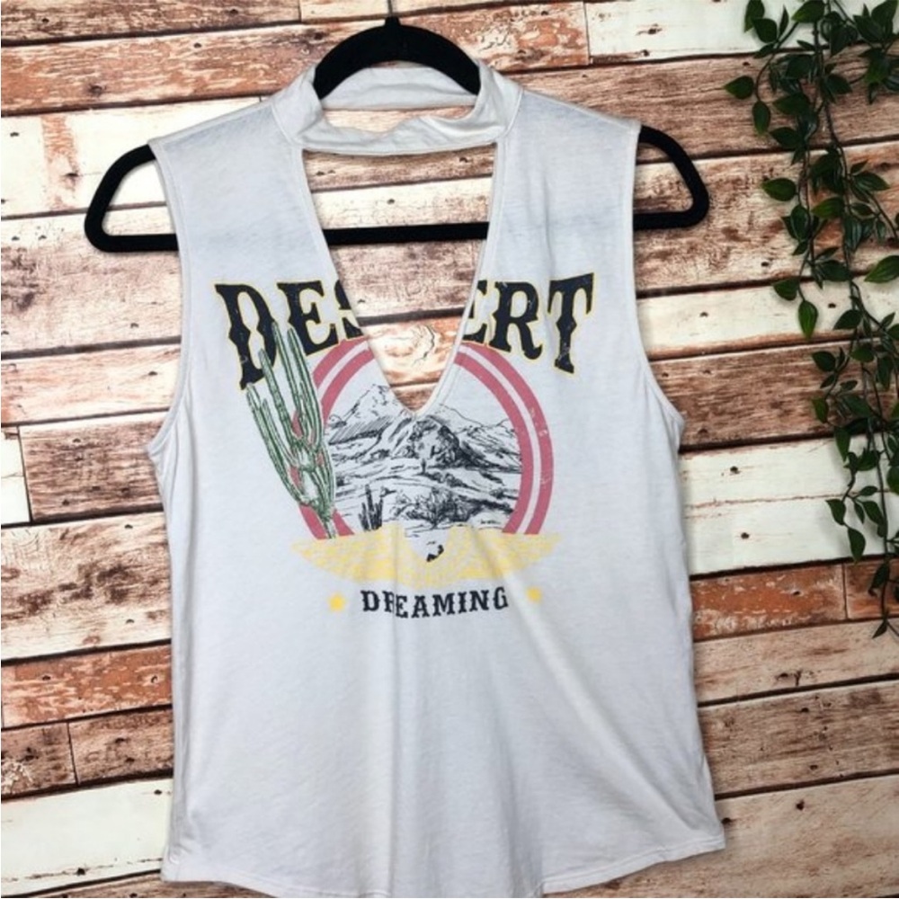 Express one eleven Desert dreaming deep v cut out tank top - Picture 3 of 9